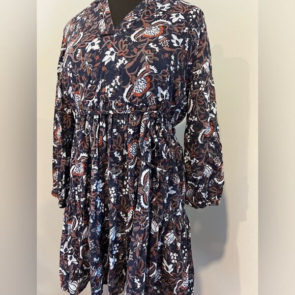 Floral maternity pea in a pod long tunic top - Picture 2 of 9